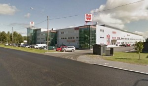 Crimppi Oy:n valmistamia johdinsarjoja ja kaapeleita