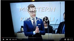 Ministeri Stubb puhuu vakavana lehdistötilaisuudessa