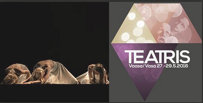 Nuoria esiintyjiä lavalla Teatris-tapahtumassa Vaasassa