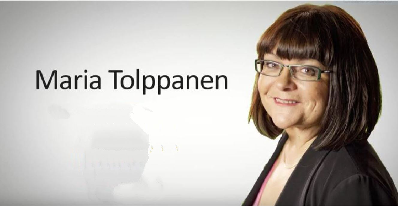Maria Tolppanen hymyilee vaalimainoksessa