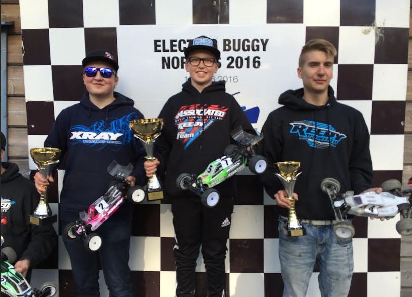 Haatanen ja Valander juhlivat mestaruuttaan Vaasassa, 19.6.2016