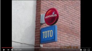 Viekkaus Oy:n takahuone, jossa arvotaan voittoja