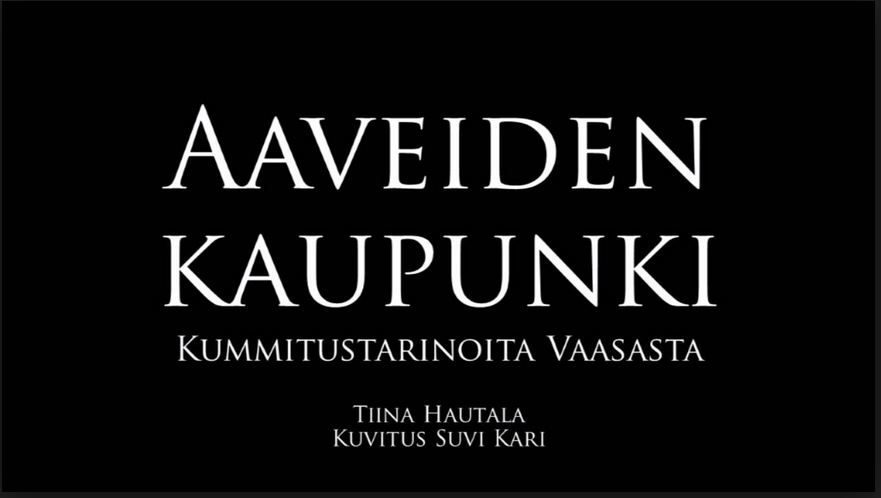 Vaasan vanhoja rakennuksia hämärässä, aavemaista tunnelmaa