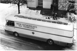 Vaasan kirjastoauto juhlii 50-vuotista taivaltaan