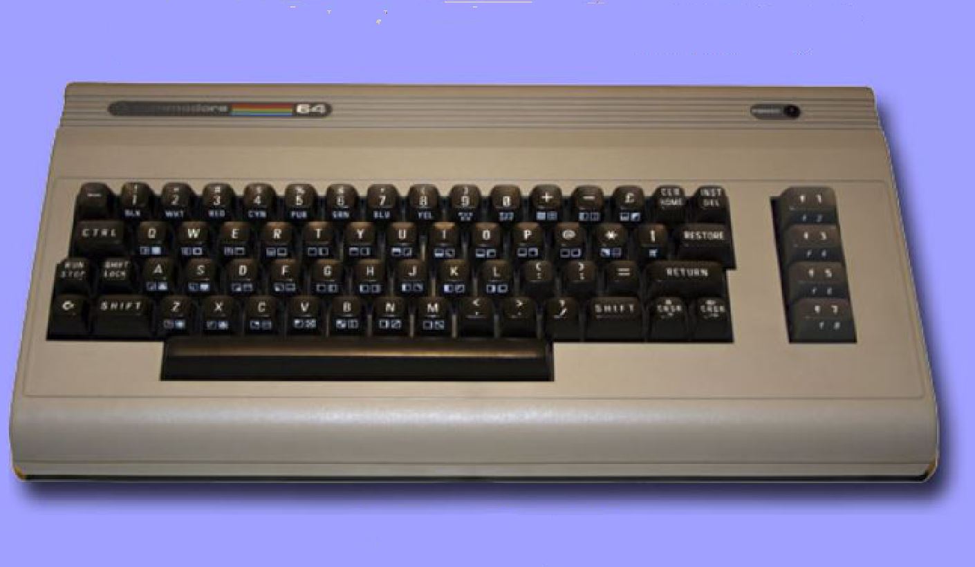 Commudoren ympärille syntyi kokonainen lankkukultuuri: oli kasettiasema, levyasema, kirjoitin, pelejä, joystickejä, softaa, moduuleita, commudore-kirjoja, lippiksiä, paitoja ja lahjatavaroita ja lehtiä sekä lukuisa määrä commodore yhteisöjä.