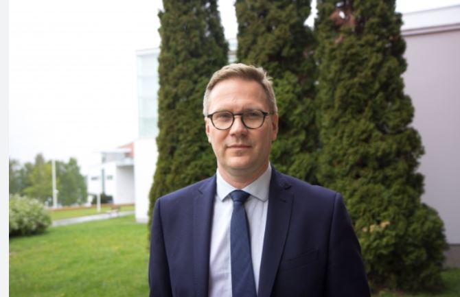 Matts Brand, tutkija, puhuu valinnanvapaudesta terveyspalveluissa