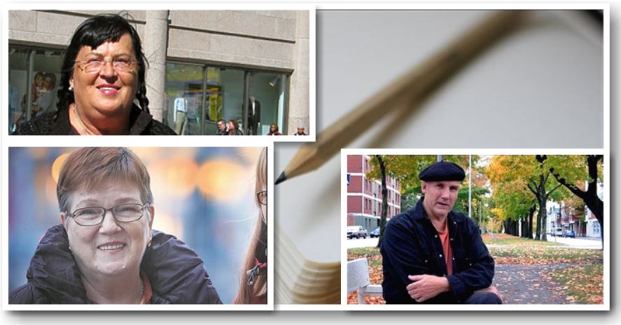 Kokoelma omakustanteita, ehkä Vaasasta, pöydällä