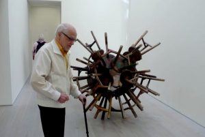 Asko Halme, Vaasan entinen kaupunginarkkitehti, hymyilee kameralle