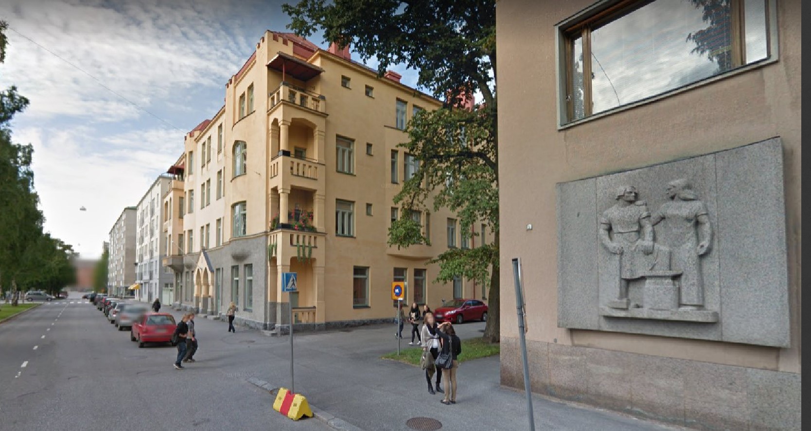 Kipinä-tapahtuman yleisöä Vaasassa, edistämässä klassista musiikkia